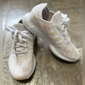 Adidas Swift Run Leopard Cream Sneakers